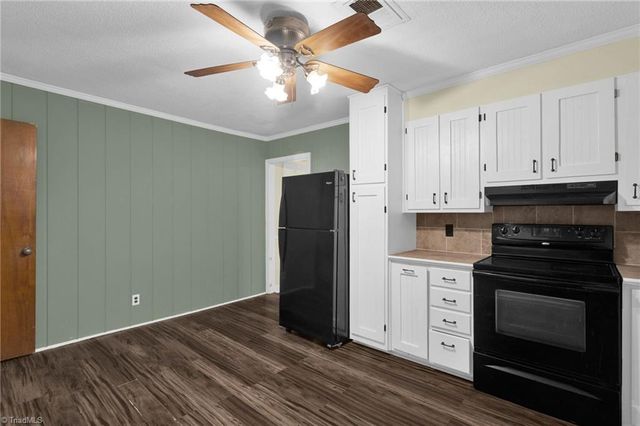 361 Garland Drive, Lexington, NC 27295