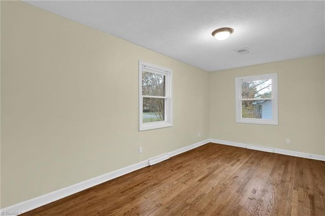 361 Garland Drive, Lexington, NC 27295