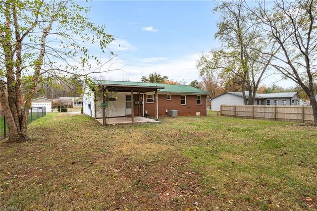 361 Garland Drive, Lexington, NC 27295