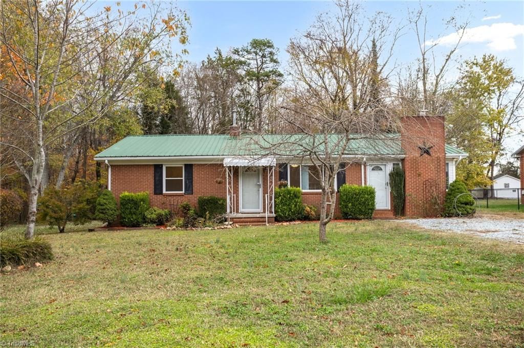 361 Garland Drive, Lexington, NC 27295