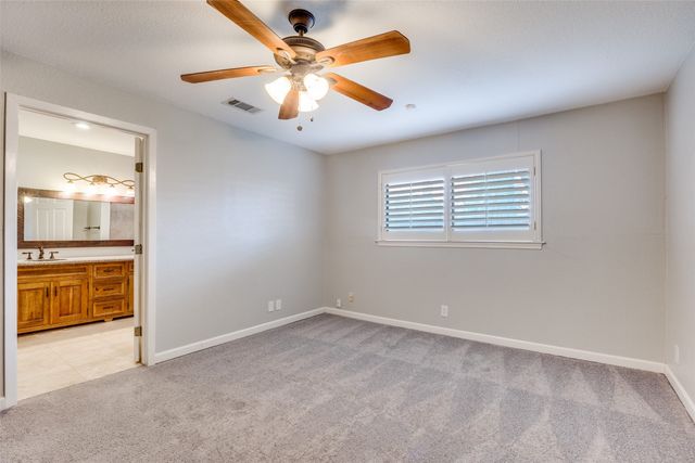 6220 Glennox Lane, Dallas, TX 75214