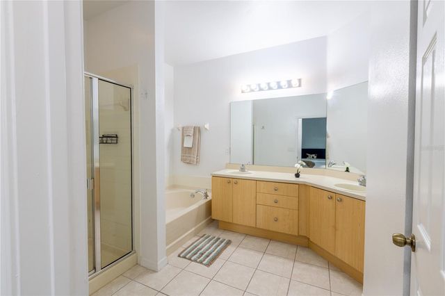 11447 CAPTIVA KAY DRIVE, Riverview, FL 33569