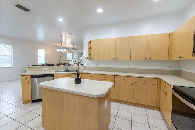 11447 CAPTIVA KAY DRIVE, Riverview, FL 33569