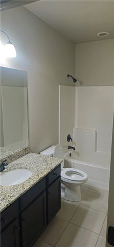 1524 N Leverett Avenue, Fayetteville, AR 72703