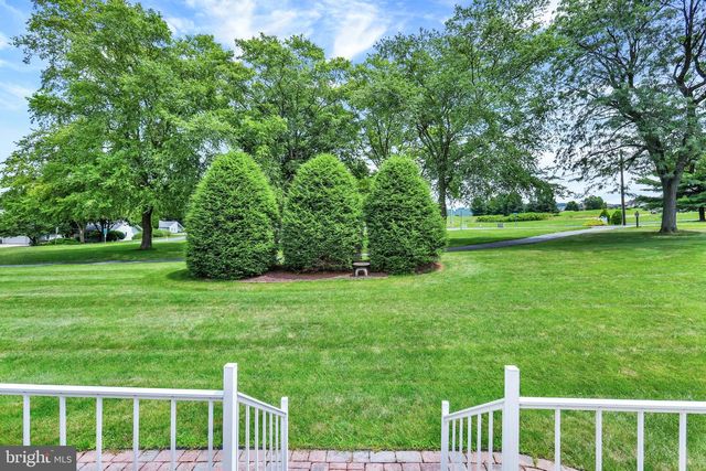 3896 FARMSTEAD DRIVE, Fayetteville, PA 17222