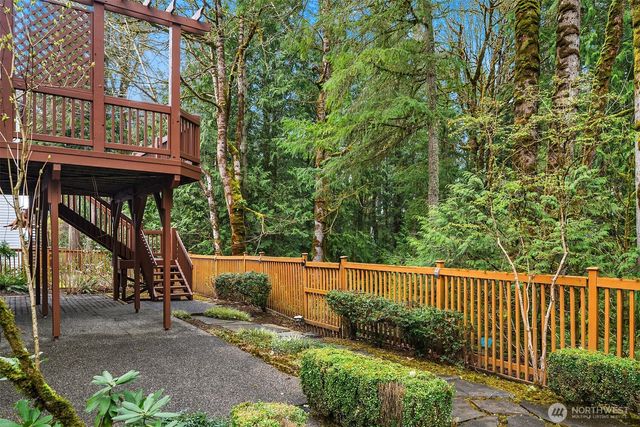 5706 NW Lac Leman Drive, Issaquah, WA 98027