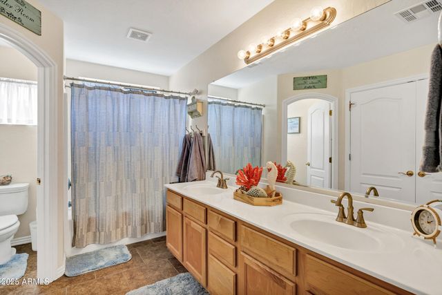 2864 E PONY Court, Gilbert, AZ 85295