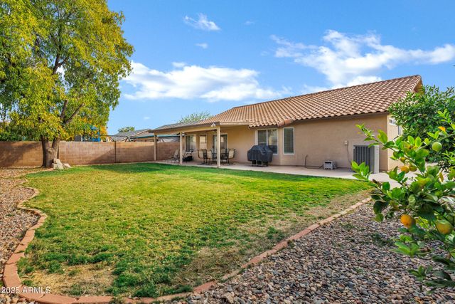 2864 E PONY Court, Gilbert, AZ 85295