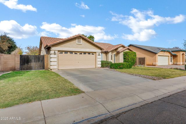 2864 E PONY Court, Gilbert, AZ 85295