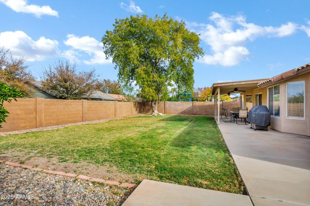2864 E PONY Court, Gilbert, AZ 85295