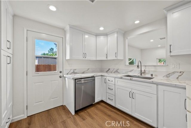 943 Tapies Court, Newbury Park (thousand Oaks), CA 91320