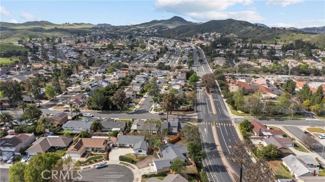 943 Tapies Court, Newbury Park (thousand Oaks), CA 91320