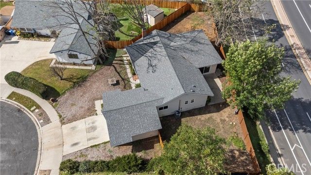 943 Tapies Court, Newbury Park (thousand Oaks), CA 91320