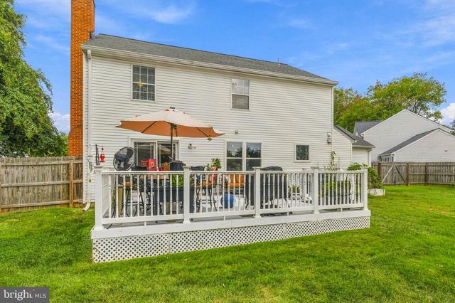 4090 CROAKER LN, Woodbridge, VA 22193