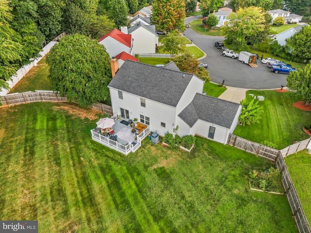 4090 CROAKER LN, Woodbridge, VA 22193