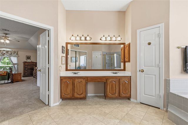 7604 Oak Knoll Drive, North Richland Hills, TX 76182