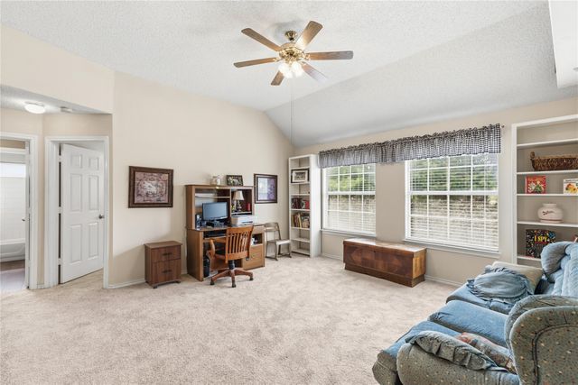 7604 Oak Knoll Drive, North Richland Hills, TX 76182