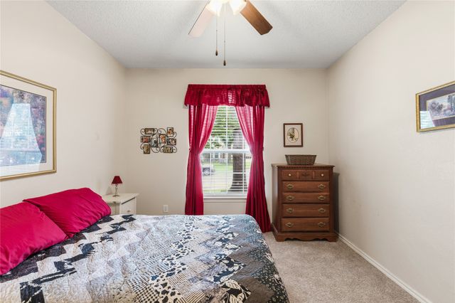 7604 Oak Knoll Drive, North Richland Hills, TX 76182