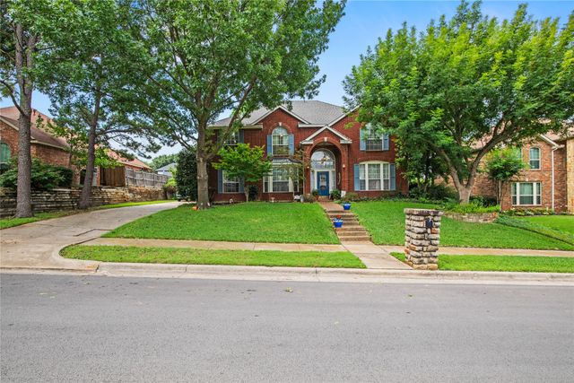 7604 Oak Knoll Drive, North Richland Hills, TX 76182