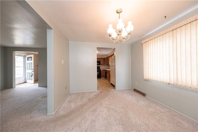 209 Video Dr, Munhall, PA 15120