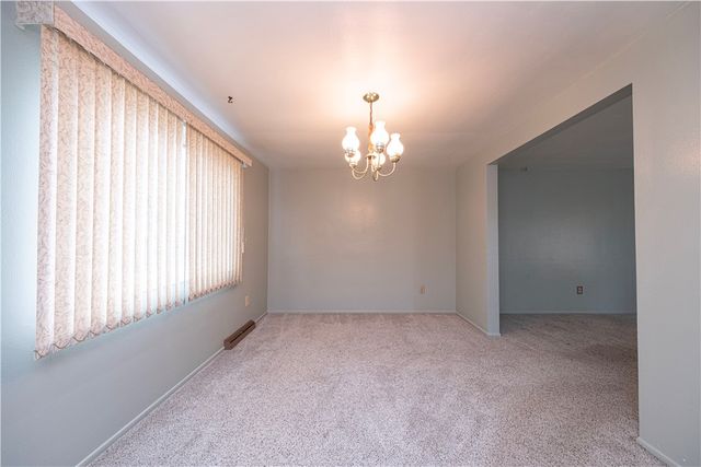 209 Video Dr, Munhall, PA 15120