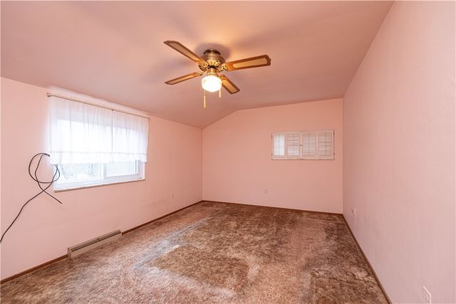 209 Video Dr, Munhall, PA 15120