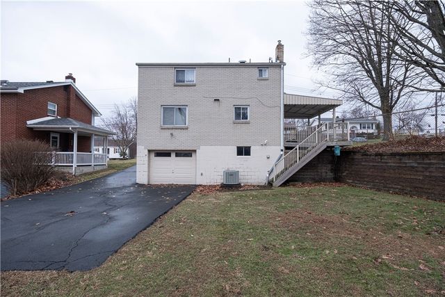 209 Video Dr, Munhall, PA 15120