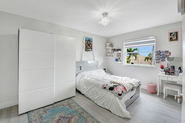 18744 Ocean Mist Drive, Boca Raton, FL 33498