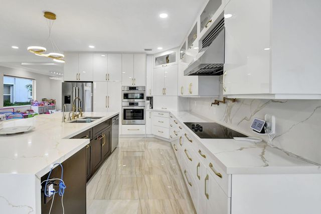 18744 Ocean Mist Drive, Boca Raton, FL 33498