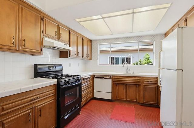 772 Applewood, El Cajon, CA 92021