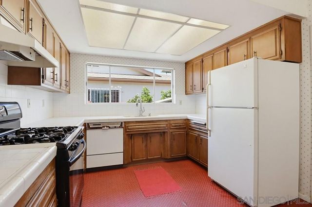 772 Applewood, El Cajon, CA 92021