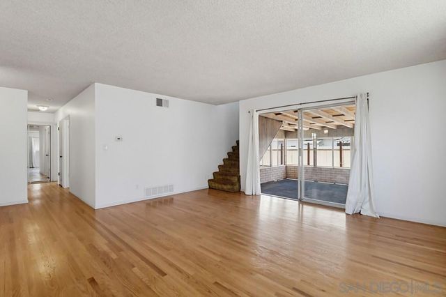 772 Applewood, El Cajon, CA 92021