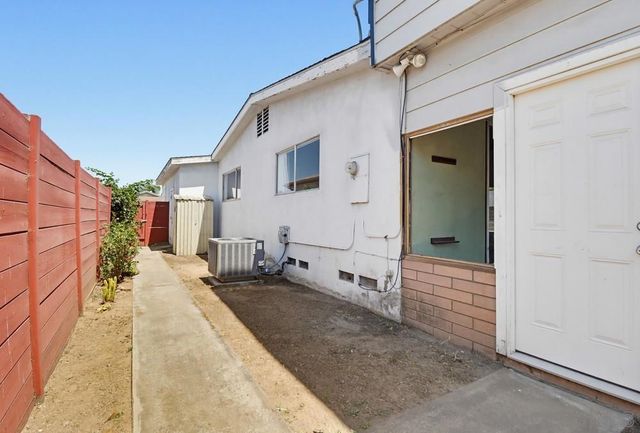772 Applewood, El Cajon, CA 92021