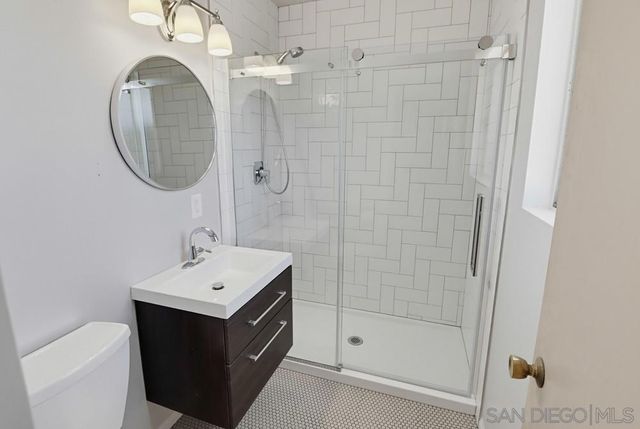 772 Applewood, El Cajon, CA 92021