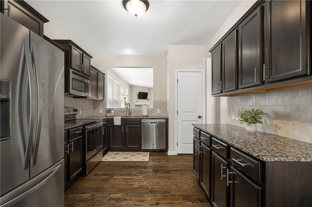 22375 St Francis Street, Spring Hill, KS 66083