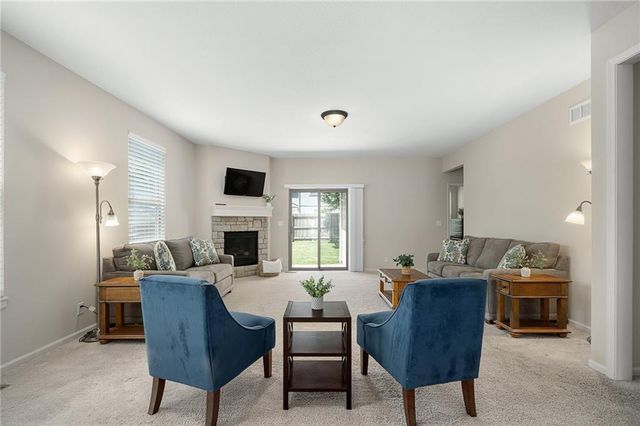 22375 St Francis Street, Spring Hill, KS 66083