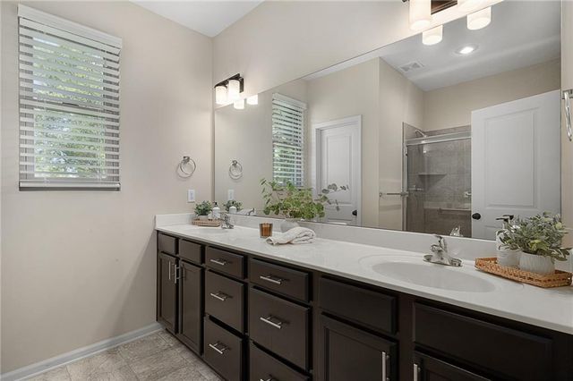 22375 St Francis Street, Spring Hill, KS 66083