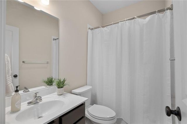 22375 St Francis Street, Spring Hill, KS 66083