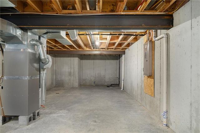 22375 St Francis Street, Spring Hill, KS 66083