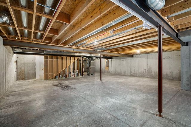 22375 St Francis Street, Spring Hill, KS 66083