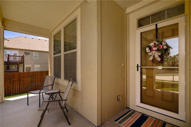 22375 St Francis Street, Spring Hill, KS 66083