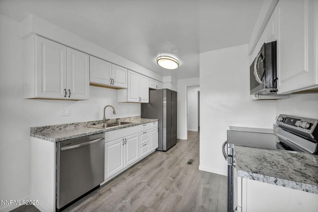 59 Condor Circle, Carson City, NV 89701