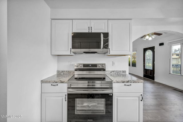 59 Condor Circle, Carson City, NV 89701