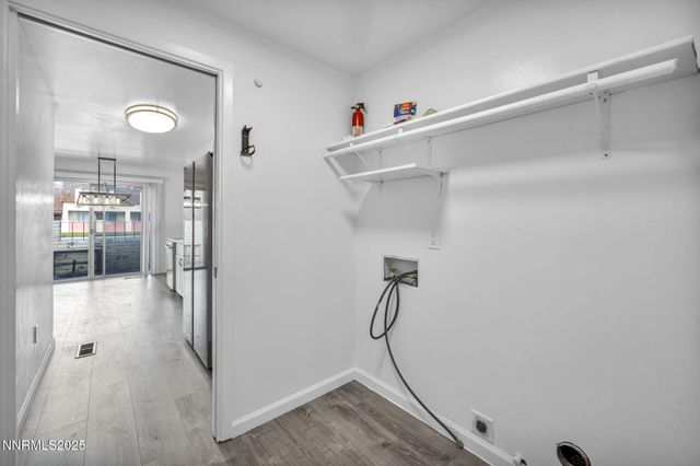 59 Condor Circle, Carson City, NV 89701