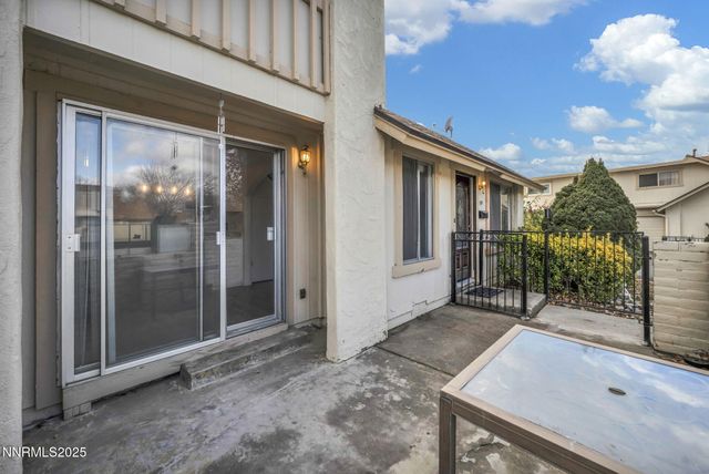 59 Condor Circle, Carson City, NV 89701