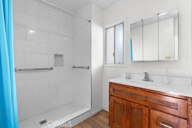 3883 Filion Street, Los Angeles, CA 90065