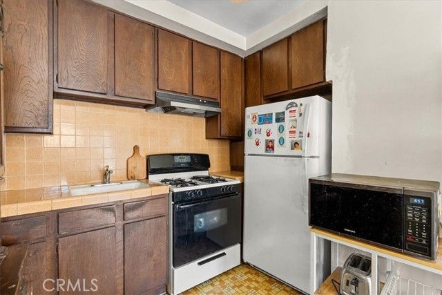 3883 Filion Street, Los Angeles, CA 90065