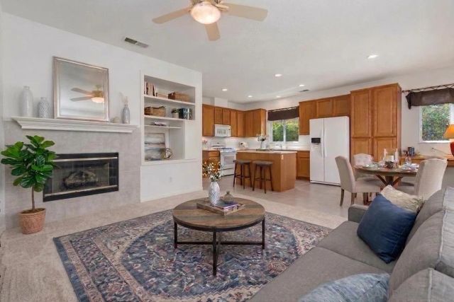4981 Calle Arquero, Oceanside, CA 92057