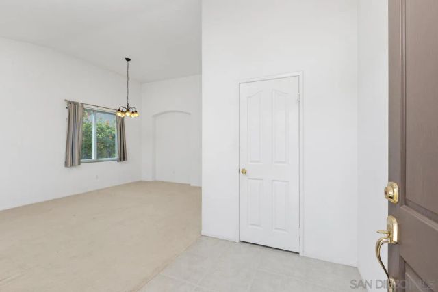4981 Calle Arquero, Oceanside, CA 92057