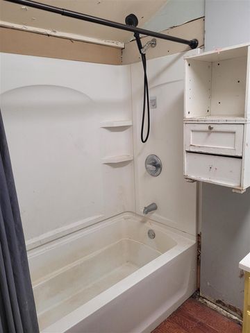 305 E Adams Street, Homer, MI 49245